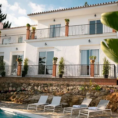 Boutique X Pueblo, 3*